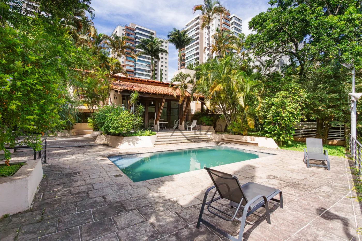 Foto 1 de Casa Sobrado em Jardim Guedala, São Paulo - imagem 1 Foto 1 de Casa Sobrado em Jardim Guedala, São Paulo - imagem 1