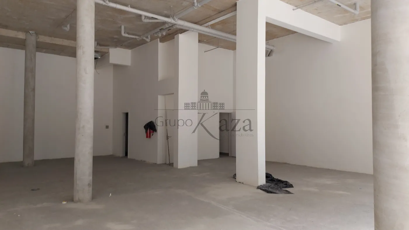 Foto 3 de Comercial Loja em Pinheiros, São Paulo - imagem 3 Foto 3 de Comercial Loja em Pinheiros, São Paulo - imagem 3