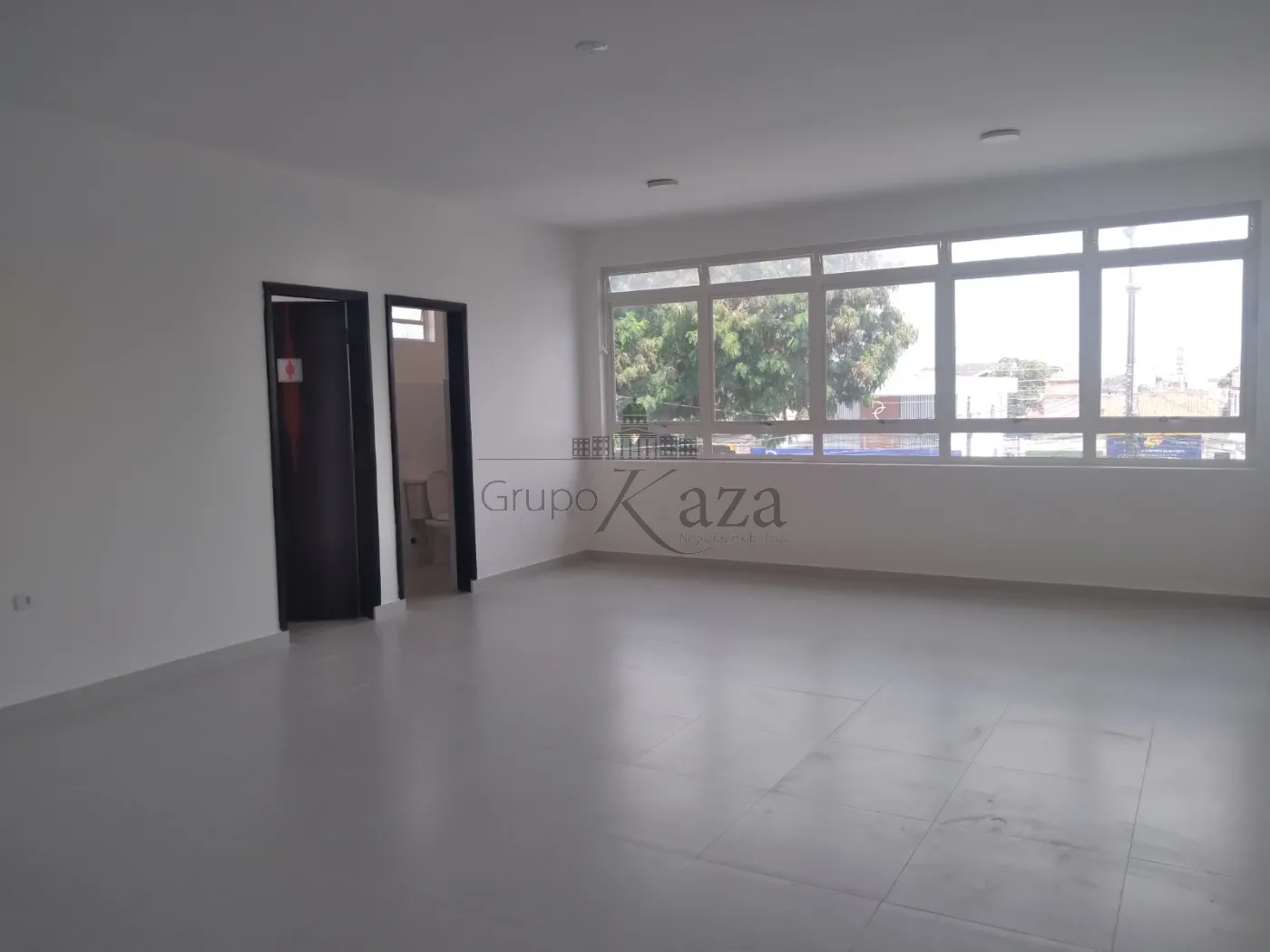 Foto 2 de Comercial Sobreloja em Bosque dos Eucaliptos, São José dos Campos - imagem 2 Foto 2 de Comercial Sobreloja em Bosque dos Eucaliptos, São José dos Campos - imagem 2