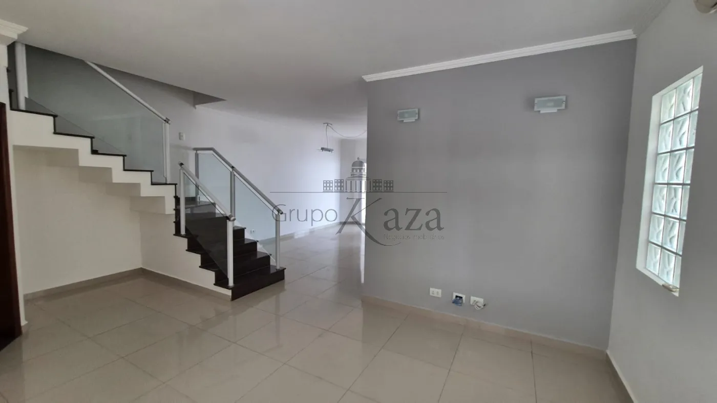 Foto 3 de Casa Condomínio em Jardim Santa Maria, Jacareí - imagem 3 Foto 3 de Casa Condomínio em Jardim Santa Maria, Jacareí - imagem 3