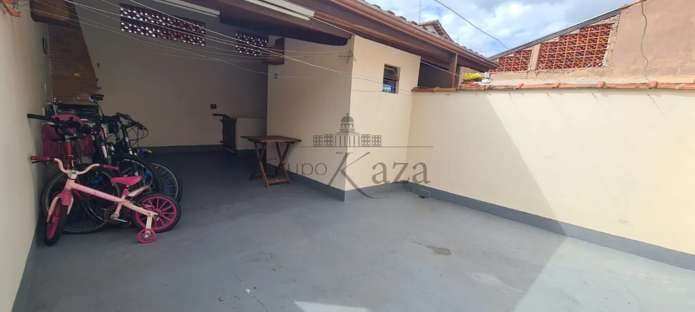 Foto 21 de Casa Sobrado em Jardim Ismênia, São José dos Campos - imagem 21