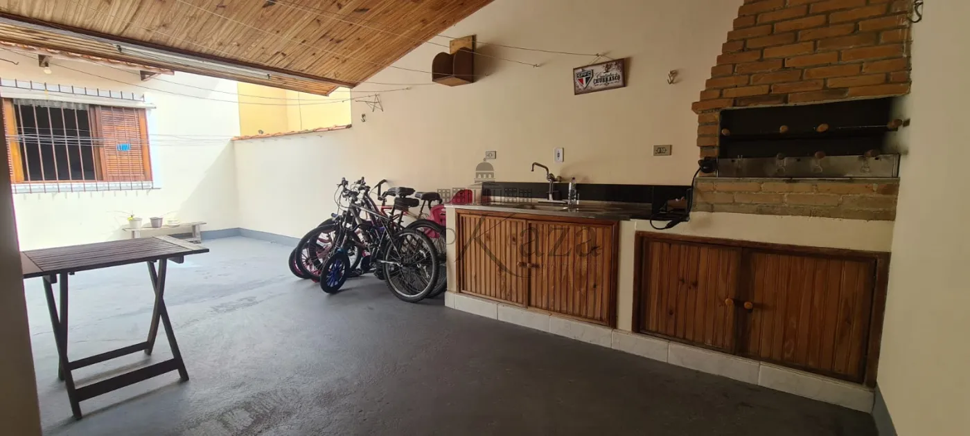 Foto 20 de Casa Sobrado em Jardim Ismênia, São José dos Campos - imagem 20