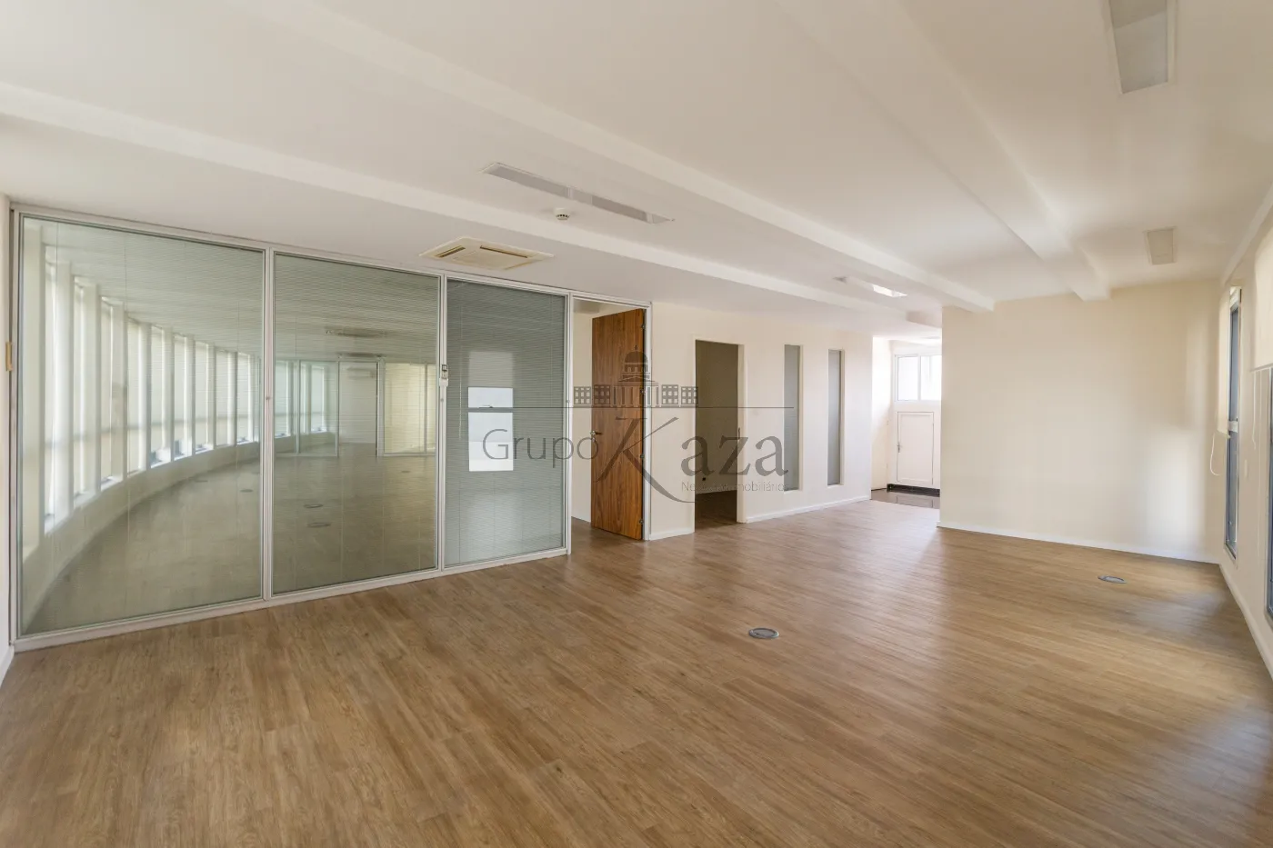 Foto 9 de Comercial Conjunto Comercial em Jardim Paulistano, São Paulo - imagem 9