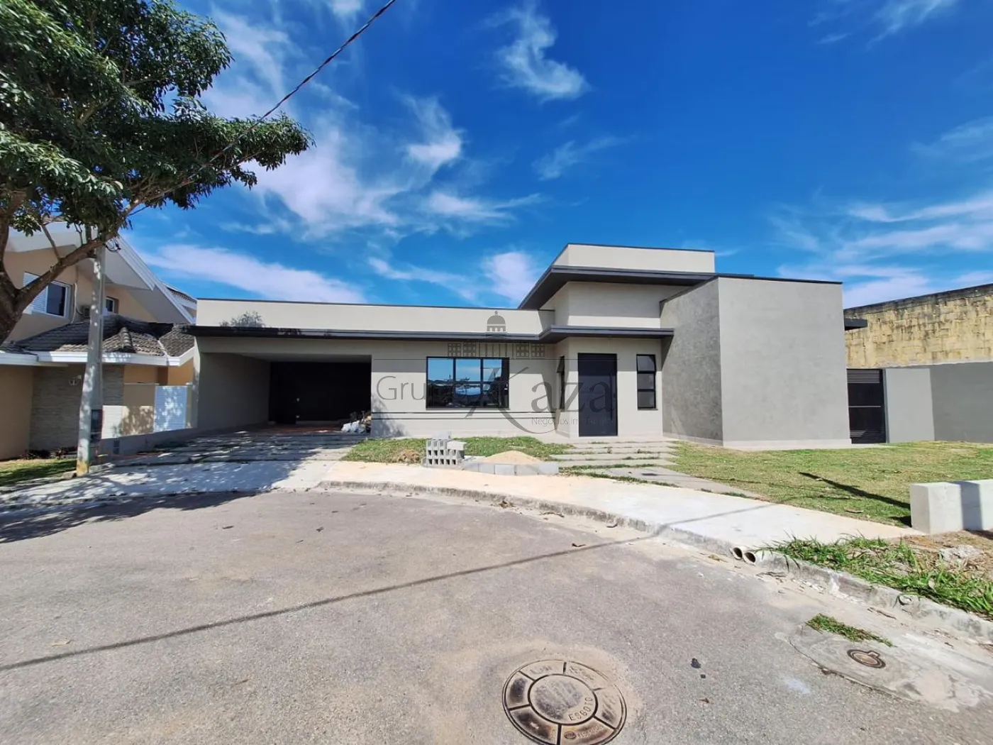 Foto 1 de Casa Condomínio em Condomínio Terras do Vale, Caçapava - imagem 1 Foto 1 de Casa Condomínio em Condomínio Terras do Vale, Caçapava - imagem 1