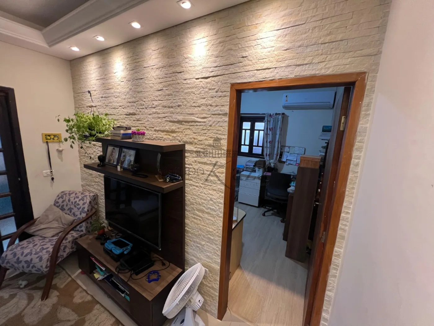 Foto 3 de Casa Padrão em Residencial União, São José dos Campos - imagem 3 Foto 3 de Casa Padrão em Residencial União, São José dos Campos - imagem 3