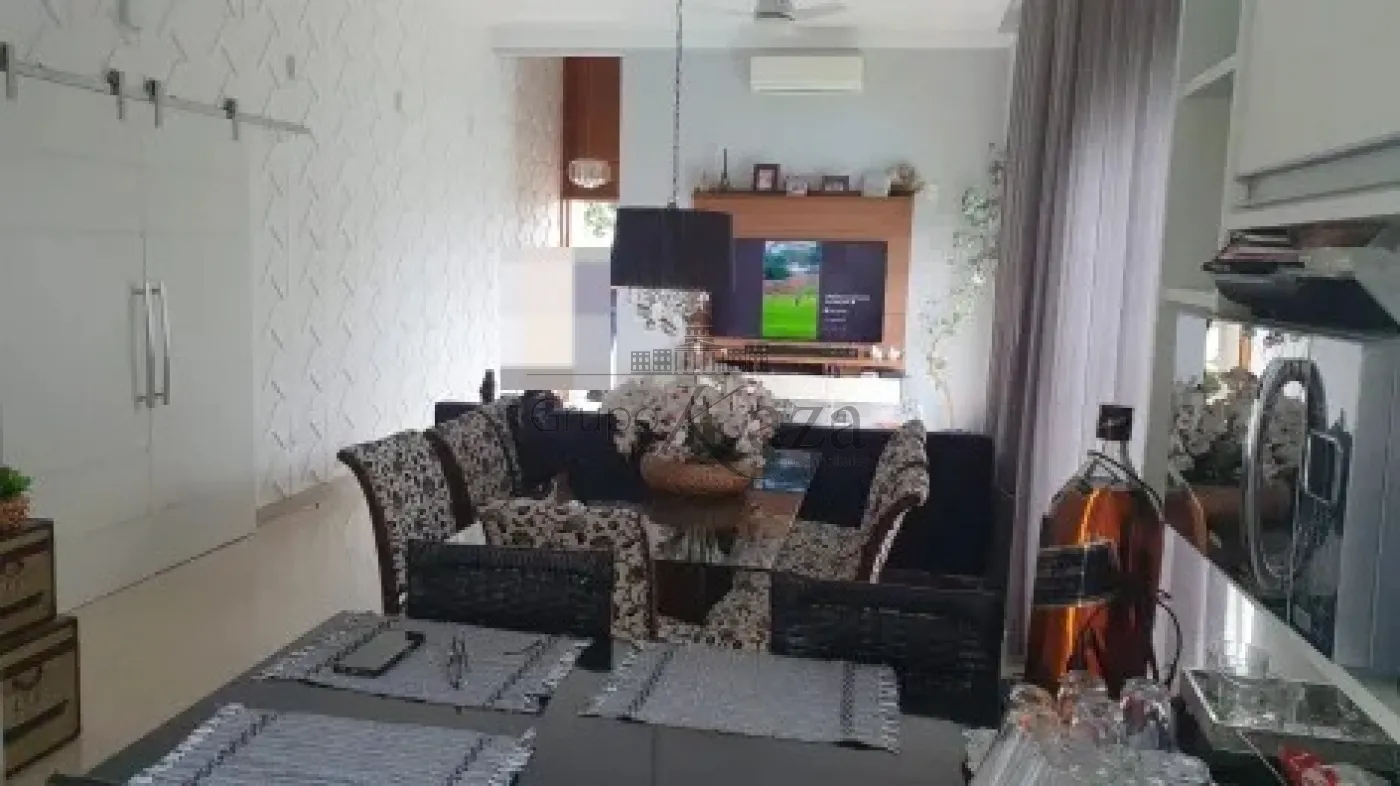 Foto 1 de Casa Condomínio em Condomínio Terras do Vale, Caçapava - imagem 1 Foto 1 de Casa Condomínio em Condomínio Terras do Vale, Caçapava - imagem 1