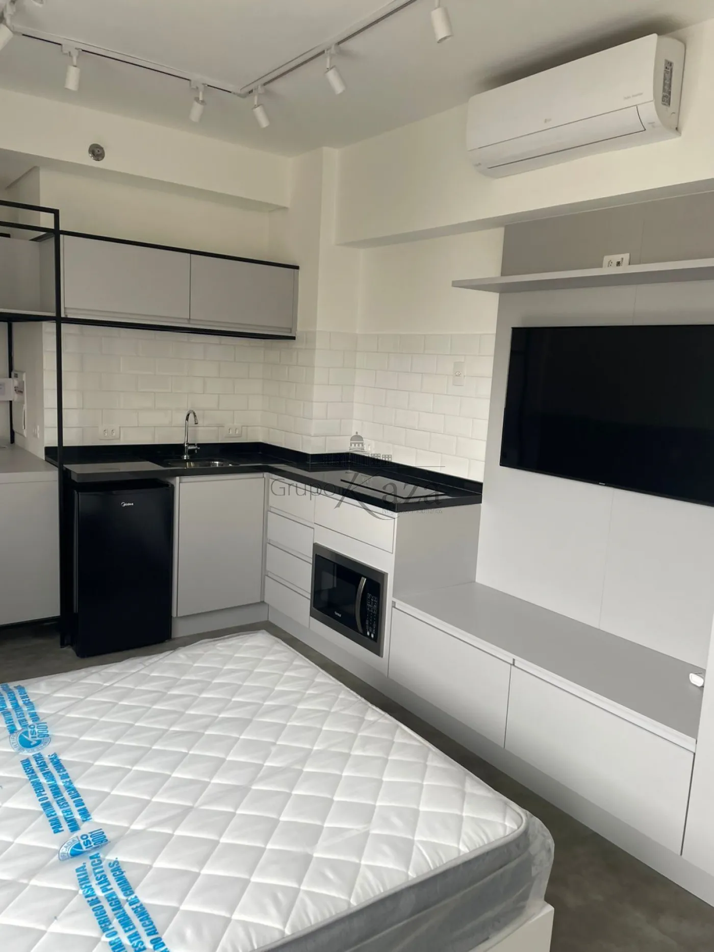 Foto 1 de Apartamento Studio em Vila Mariana, São Paulo - imagem 1 Foto 1 de Apartamento Studio em Vila Mariana, São Paulo - imagem 1