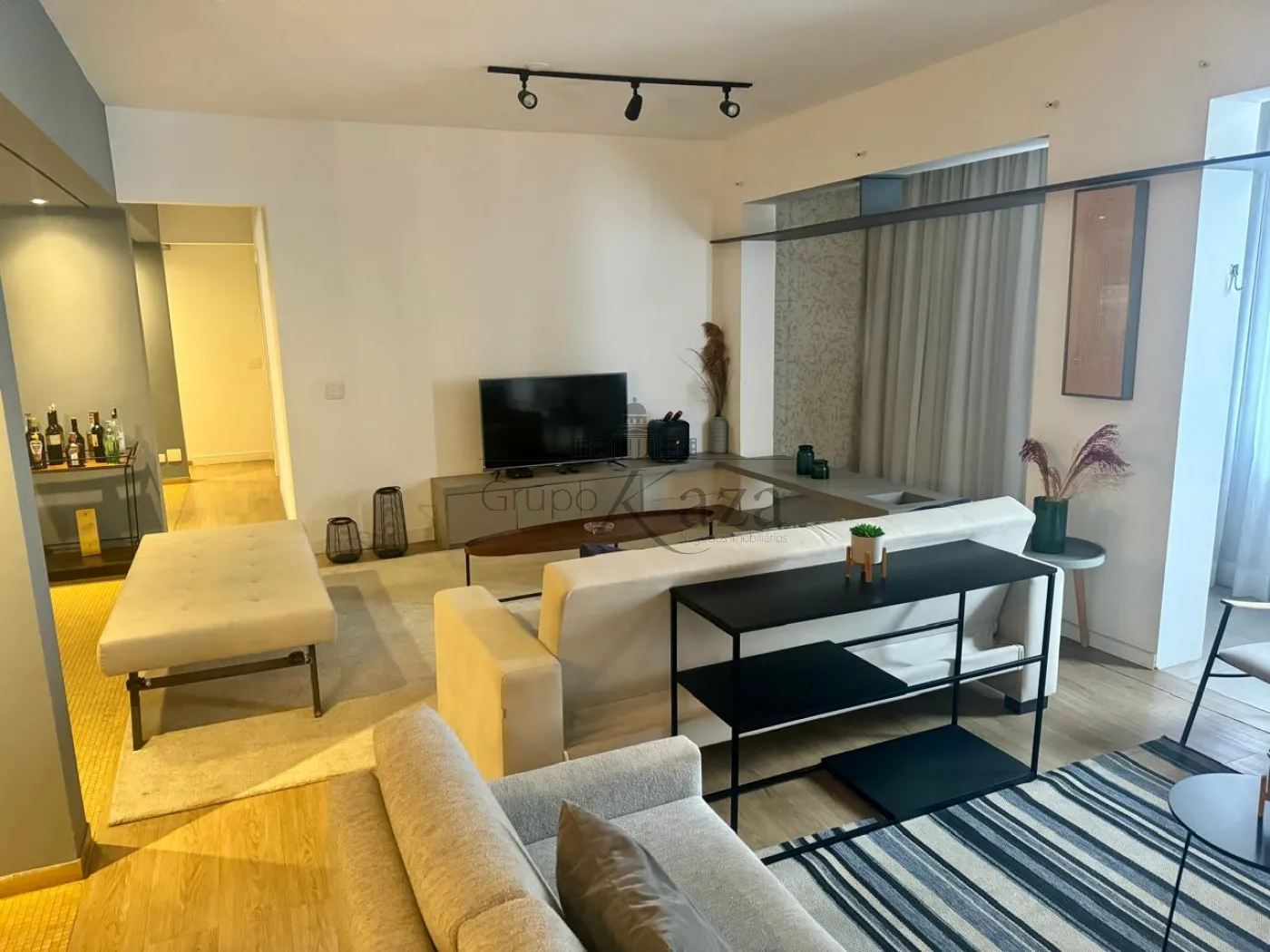 Foto 2 de Apartamento Padrão em Consolação, São Paulo - imagem 2 Foto 2 de Apartamento Padrão em Consolação, São Paulo - imagem 2