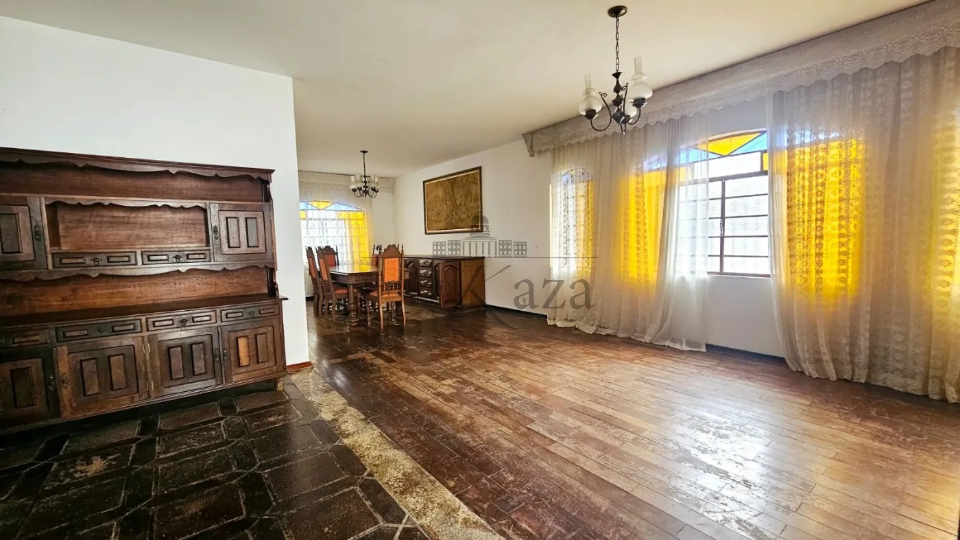 Foto 1 de Casa Padrão em Cidade Jardim, Jacareí - imagem 1 Foto 1 de Casa Padrão em Cidade Jardim, Jacareí - imagem 1