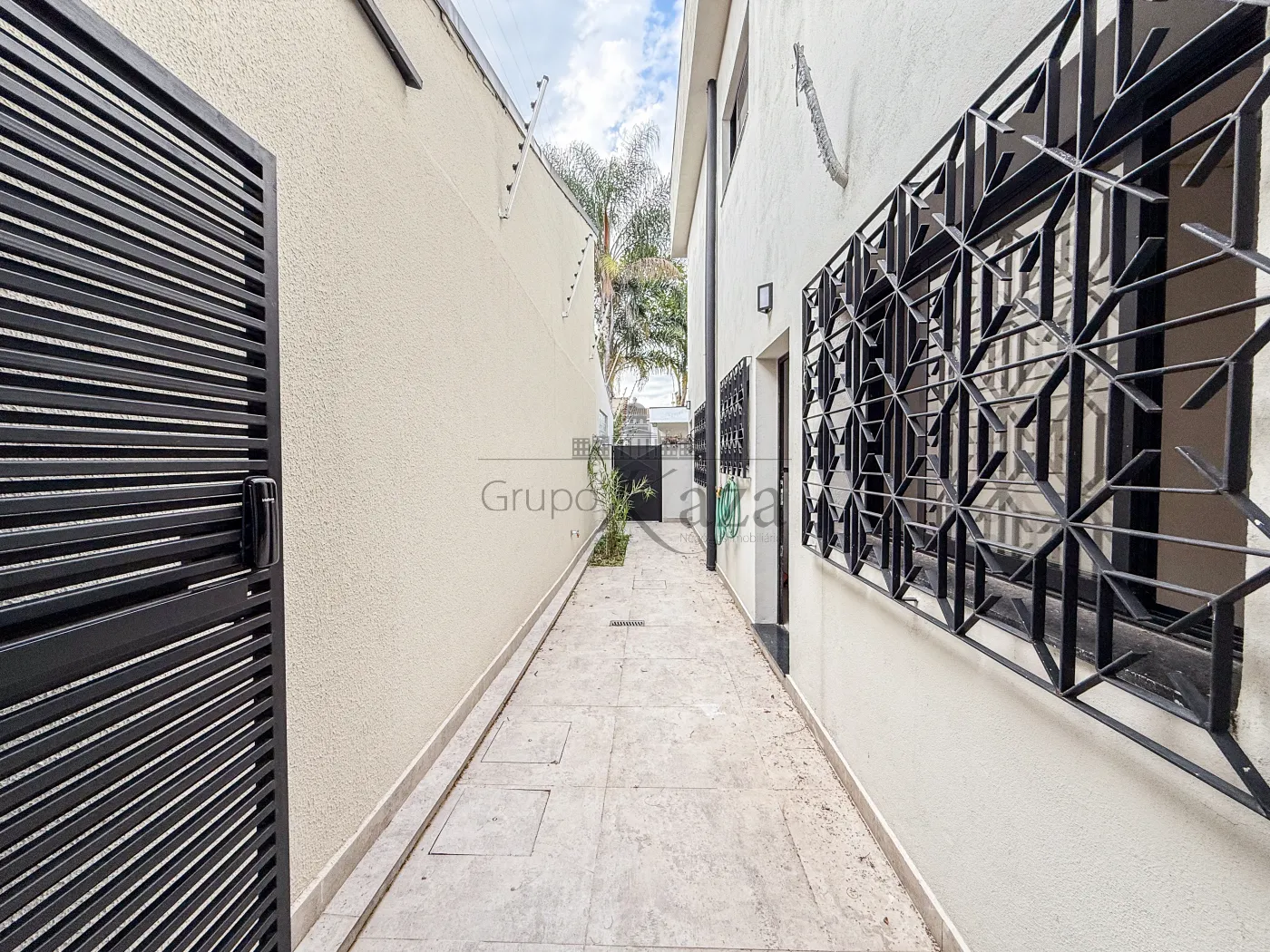 Foto 2 de Casa Padrão em Jardim Esplanada II, São José dos Campos - imagem 2 Foto 2 de Casa Padrão em Jardim Esplanada II, São José dos Campos - imagem 2