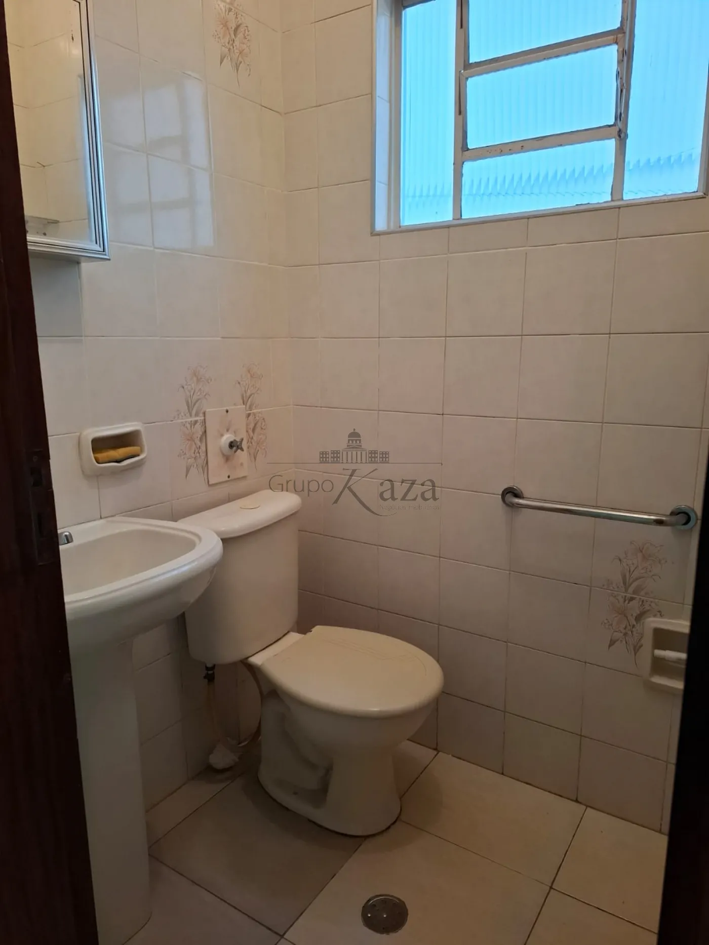 Foto 18 de Casa Sobrado em Jardim Ismênia, São José dos Campos - imagem 18