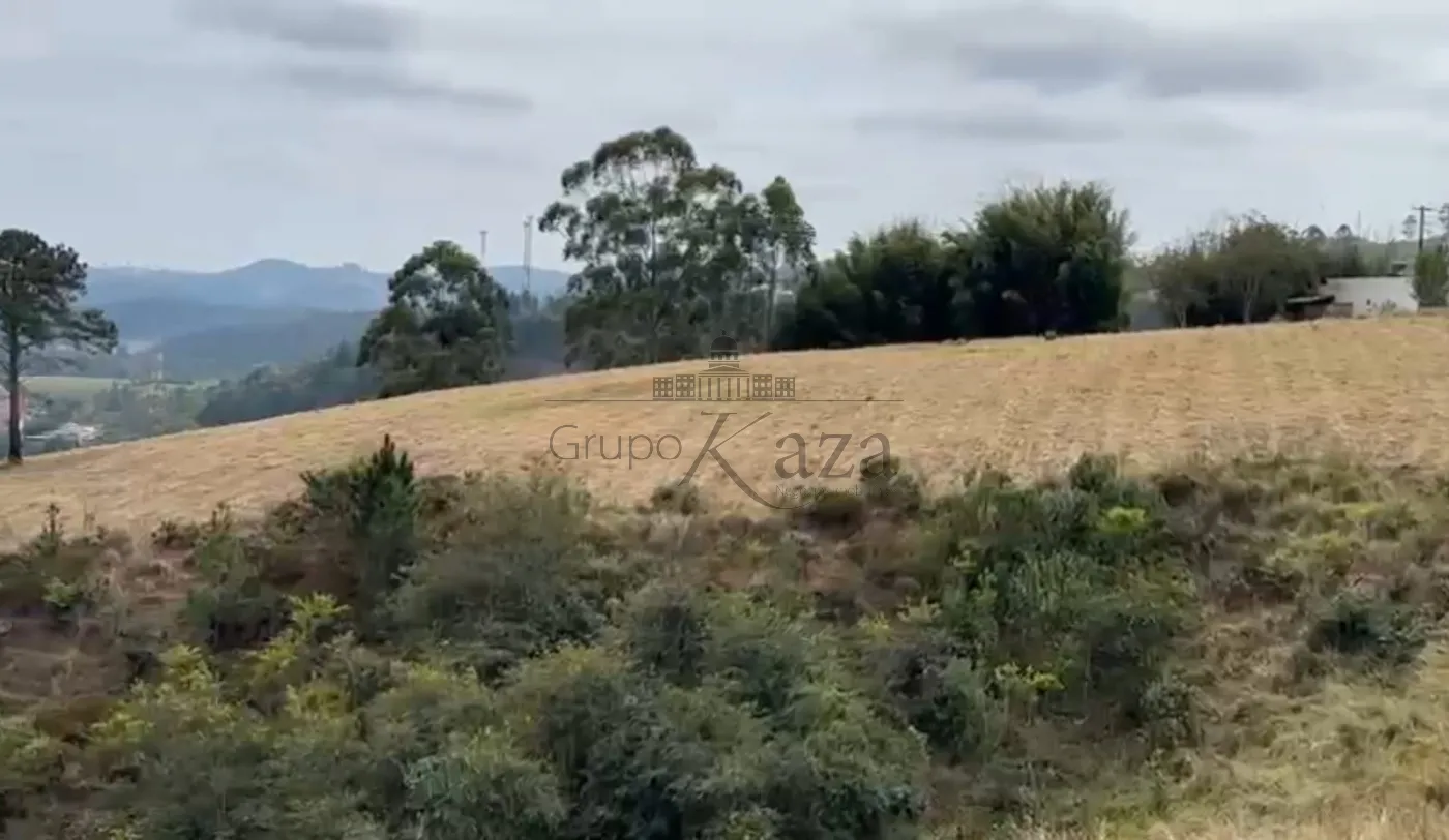 Foto 1 de Rural sem benfeitorias Área sem benfeitorias em Centro, Paraibuna - imagem 1 Foto 1 de Rural sem benfeitorias Área sem benfeitorias em Centro, Paraibuna - imagem 1