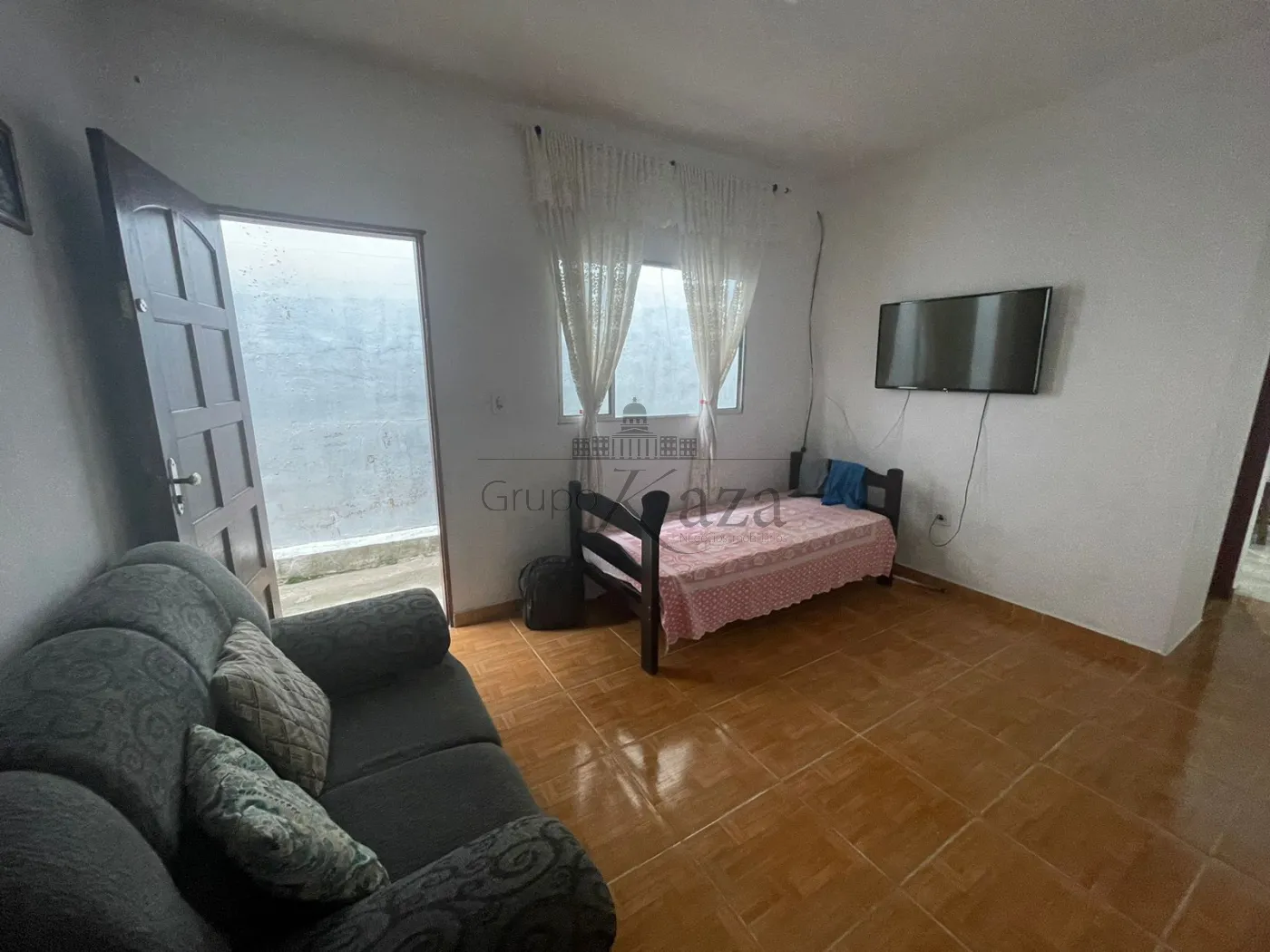 Foto 2 de Casa Padrão em Parque Imperial, Jacareí - imagem 2 Foto 2 de Casa Padrão em Parque Imperial, Jacareí - imagem 2