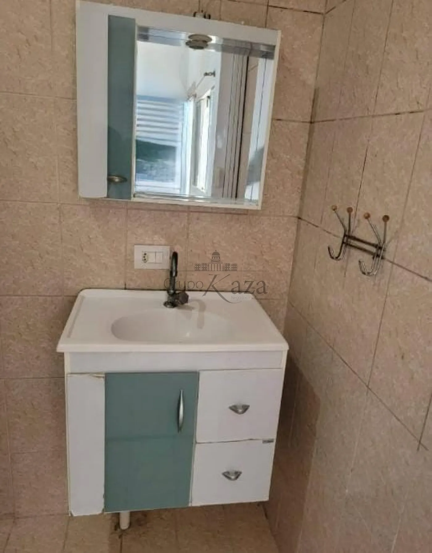 Foto 2 de Casa Padrão em Jardim Santa Maria, Jacareí - imagem 2 Foto 2 de Casa Padrão em Jardim Santa Maria, Jacareí - imagem 2