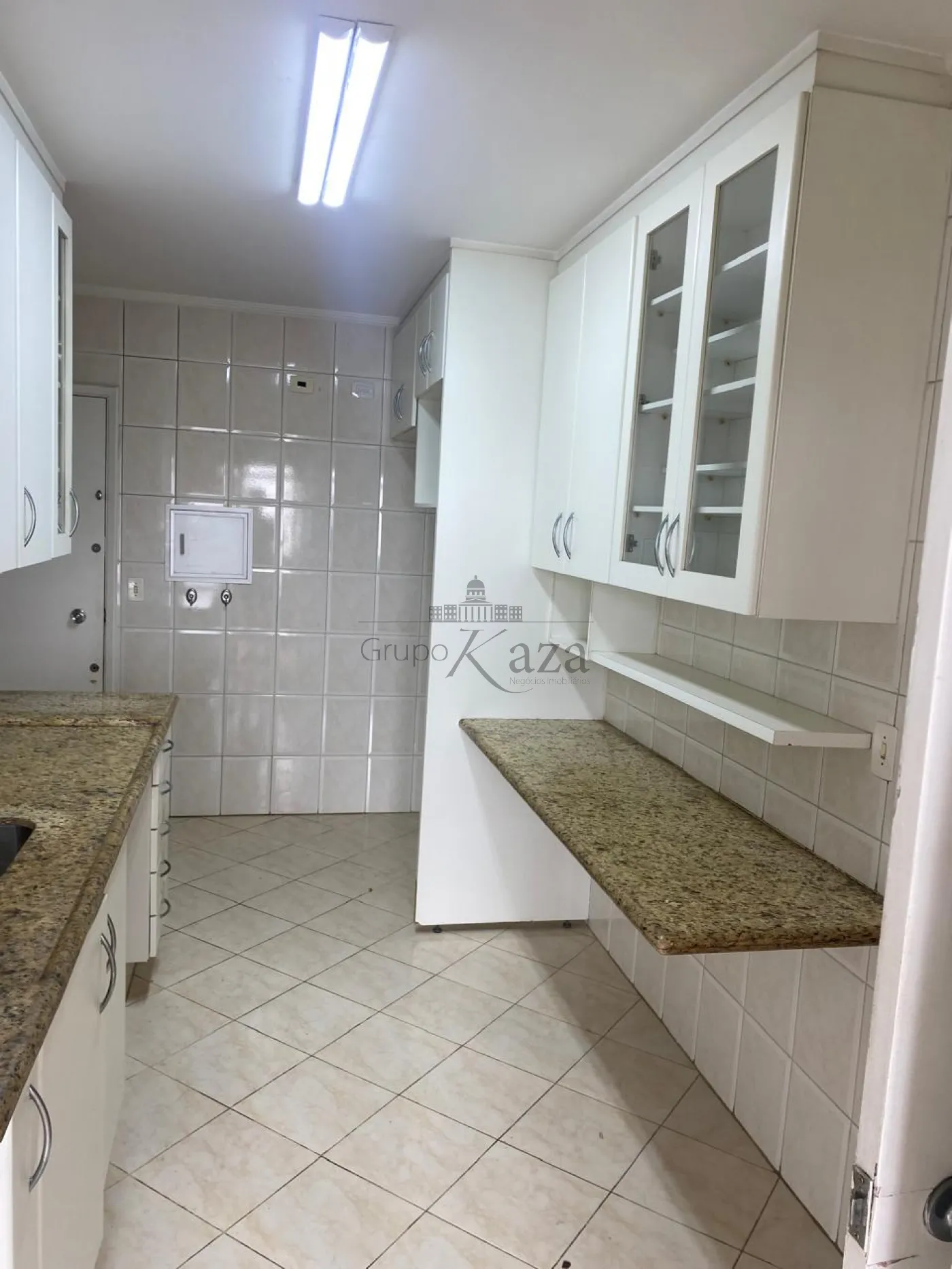 Foto 2 de Apartamento Padrão em Vila Adyana, São José dos Campos - imagem 2 Foto 2 de Apartamento Padrão em Vila Adyana, São José dos Campos - imagem 2