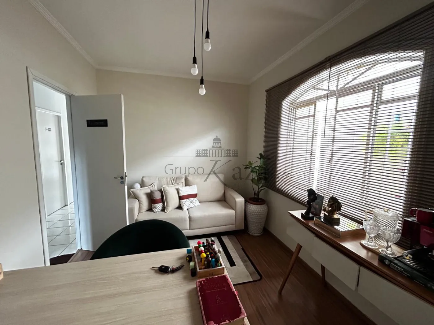 Foto 2 de Comercial Sala em São João, Jacareí - imagem 2 Foto 2 de Comercial Sala em São João, Jacareí - imagem 2