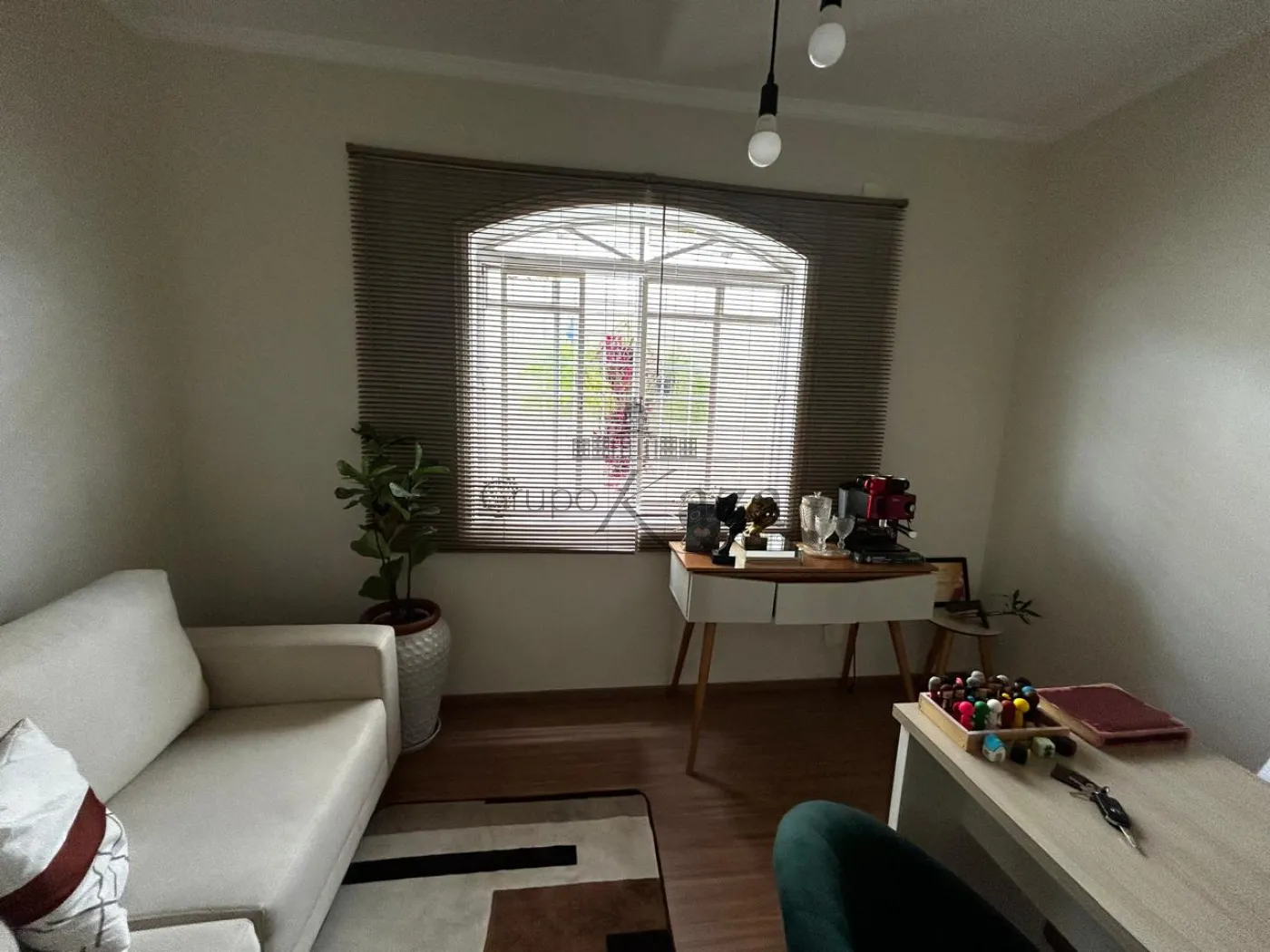 Foto 3 de Comercial Sala em São João, Jacareí - imagem 3 Foto 3 de Comercial Sala em São João, Jacareí - imagem 3