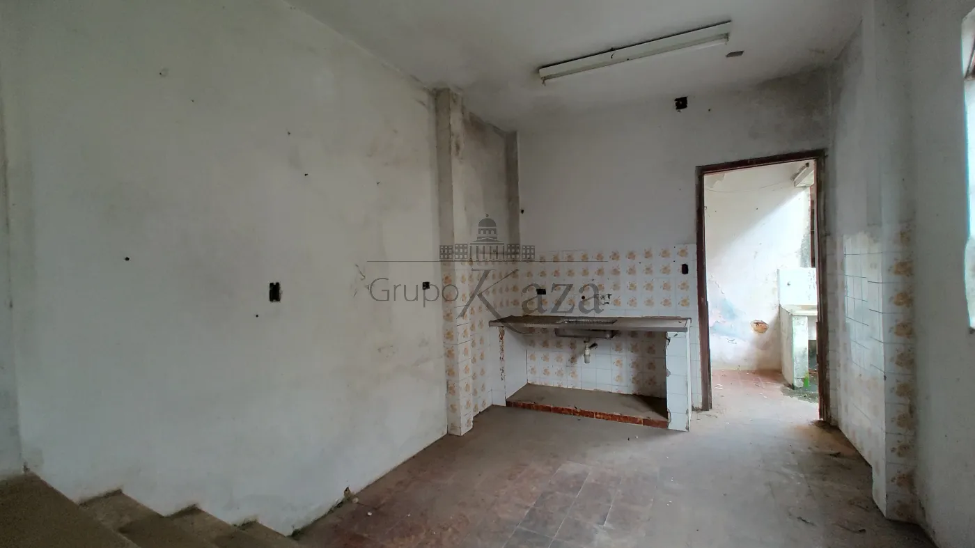 Foto 2 de Casa Padrão em Vila Formosa, Jacareí - imagem 2 Foto 2 de Casa Padrão em Vila Formosa, Jacareí - imagem 2