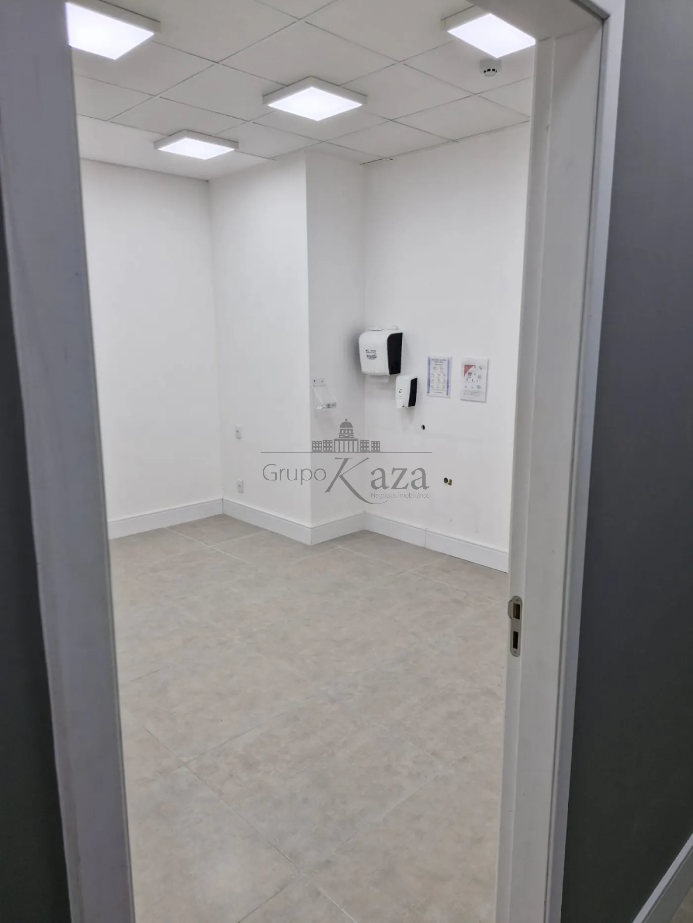 Foto 3 de Comercial Sala Condomínio em Jardim Apolo, São José dos Campos - imagem 3 Foto 3 de Comercial Sala Condomínio em Jardim Apolo, São José dos Campos - imagem 3