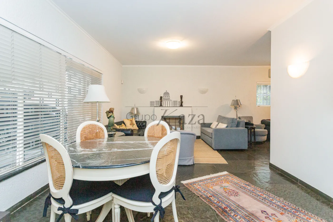 Foto 2 de Casa Padrão em Jardim Paulistano, São Paulo - imagem 2 Foto 2 de Casa Padrão em Jardim Paulistano, São Paulo - imagem 2