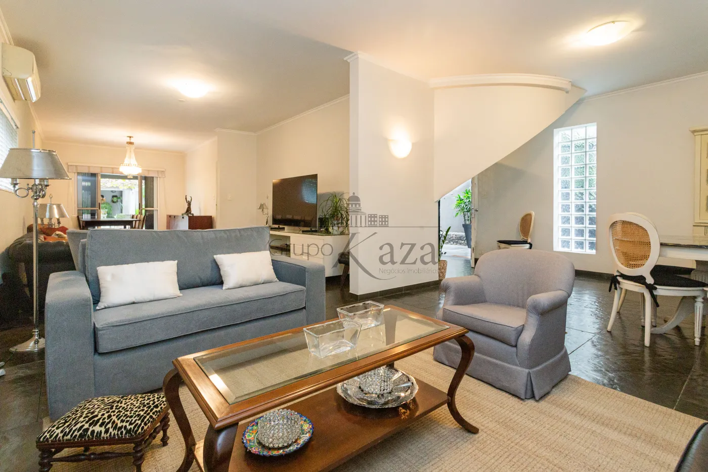 Foto 1 de Casa Padrão em Jardim Paulistano, São Paulo - imagem 1 Foto 1 de Casa Padrão em Jardim Paulistano, São Paulo - imagem 1