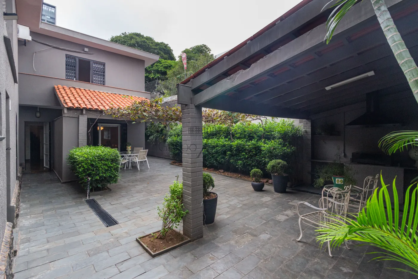 Foto 3 de Casa Padrão em Jardim Paulistano, São Paulo - imagem 3 Foto 3 de Casa Padrão em Jardim Paulistano, São Paulo - imagem 3