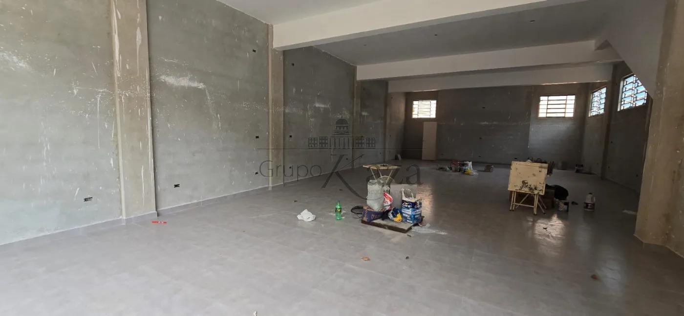 Foto 2 de Comercial Galpão em Parque Industrial, São José dos Campos - imagem 2 Foto 2 de Comercial Galpão em Parque Industrial, São José dos Campos - imagem 2