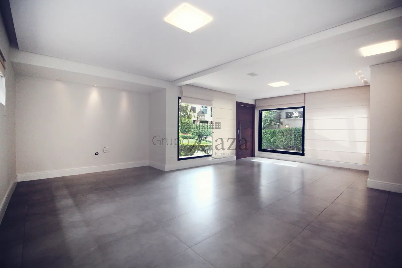 Foto 2 de Casa De Rua Fechada em Morumbi, São Paulo - imagem 2 Foto 2 de Casa De Rua Fechada em Morumbi, São Paulo - imagem 2