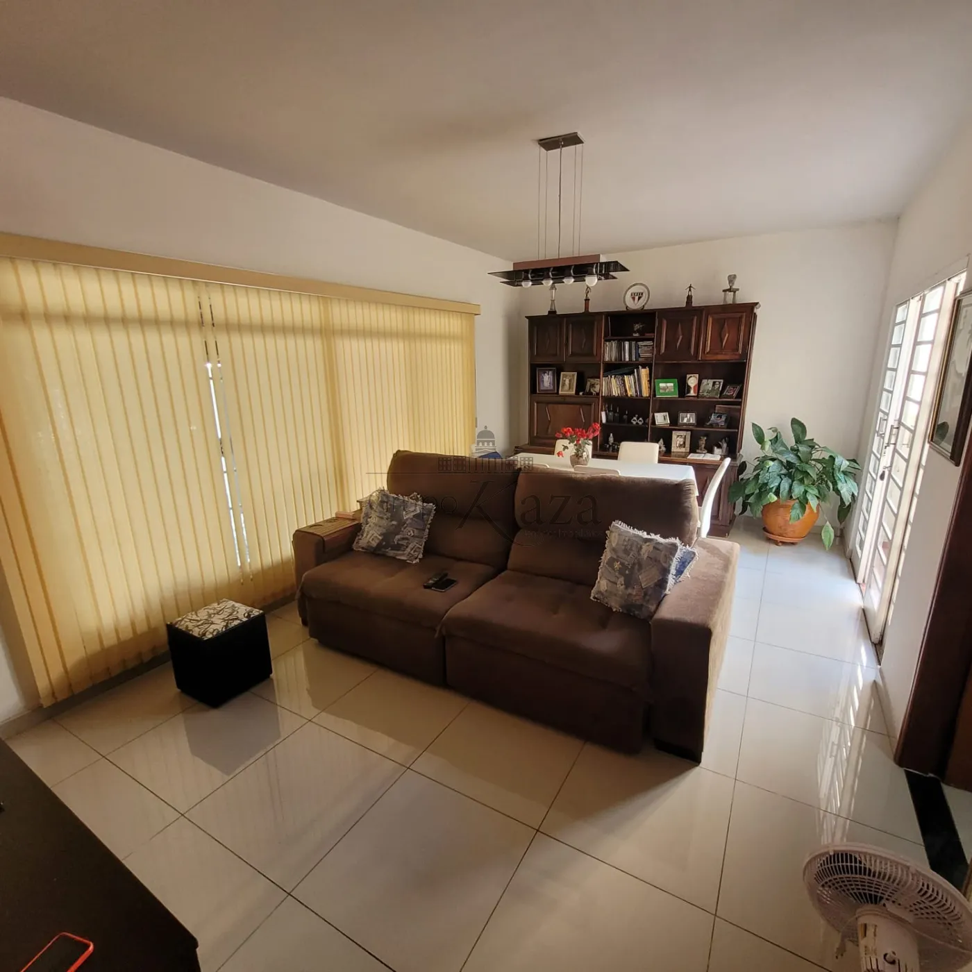 Foto 1 de Casa Térrea em Jardim Paraíba, Jacareí - imagem 1 Foto 1 de Casa Térrea em Jardim Paraíba, Jacareí - imagem 1