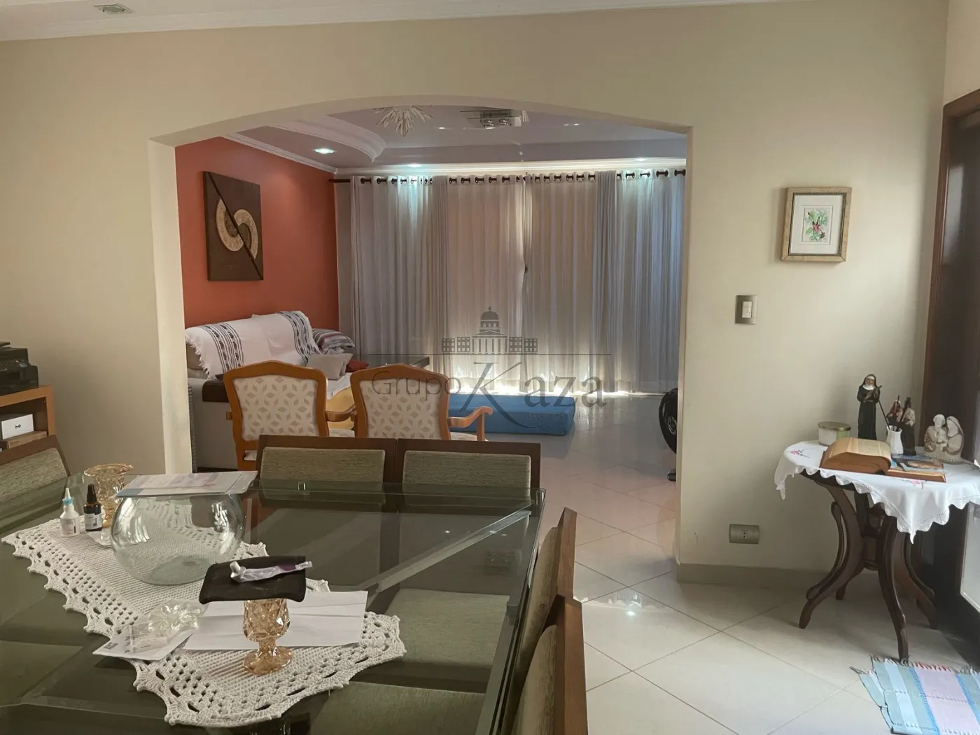 Foto 3 de Casa Sobrado em Cidade Jardim, Jacareí - imagem 3 Foto 3 de Casa Sobrado em Cidade Jardim, Jacareí - imagem 3