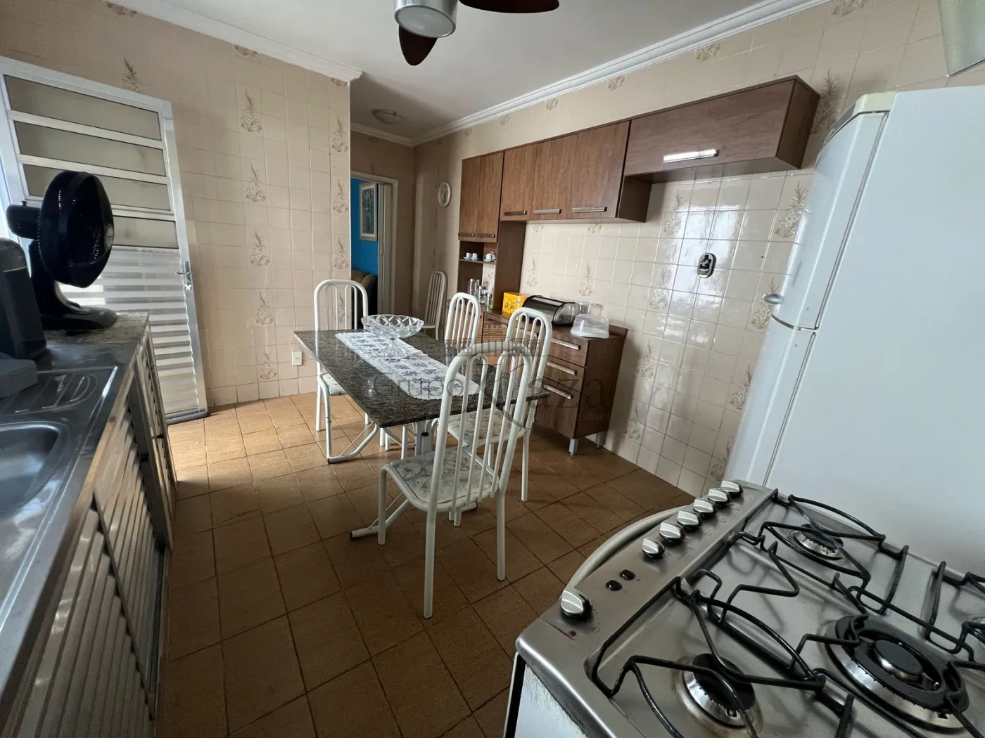 Foto 4 de Casa Padrão em Jardim Ismênia, São José dos Campos - imagem 4