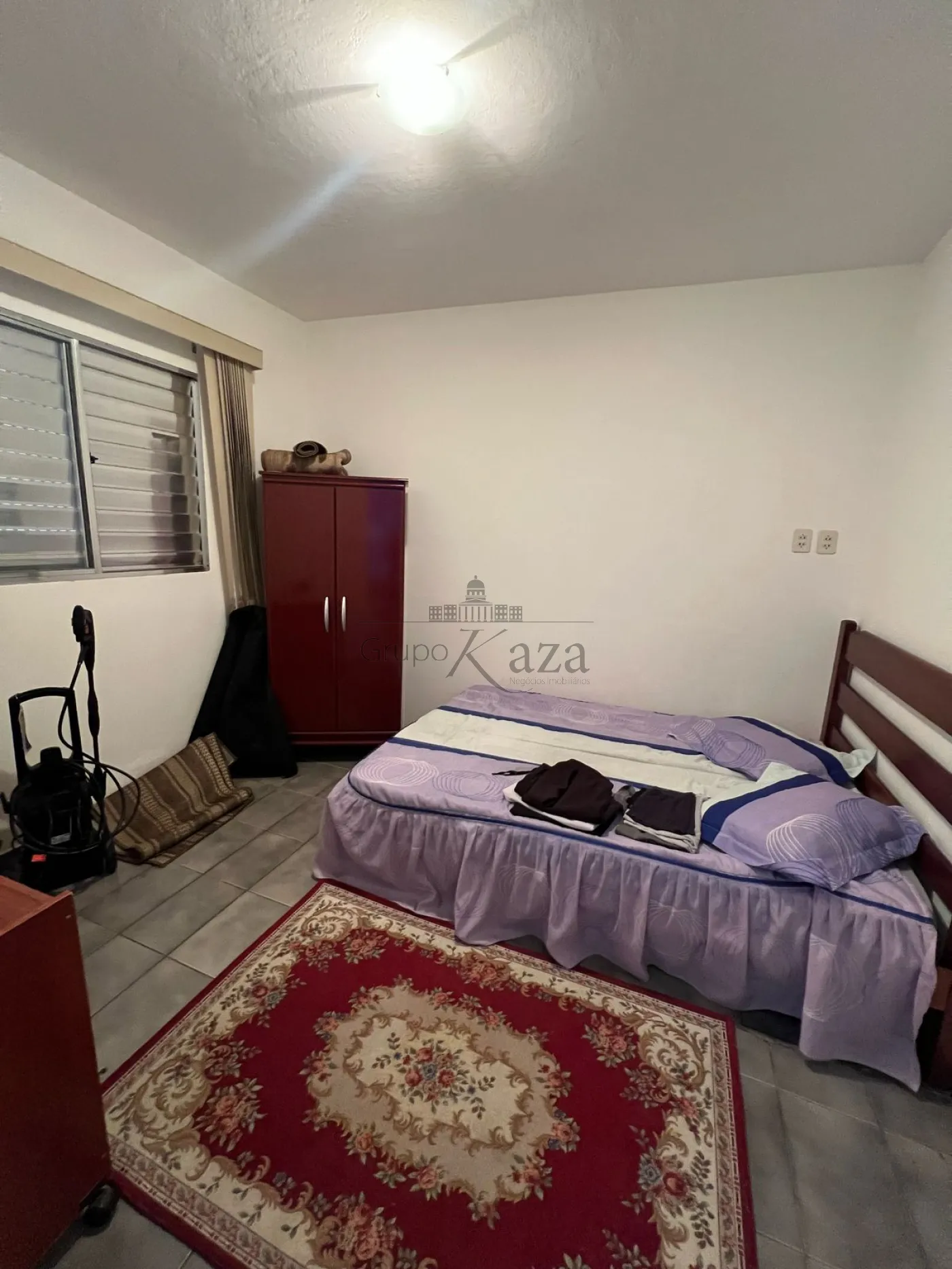 Foto 11 de Casa Padrão em Jardim Ismênia, São José dos Campos - imagem 11