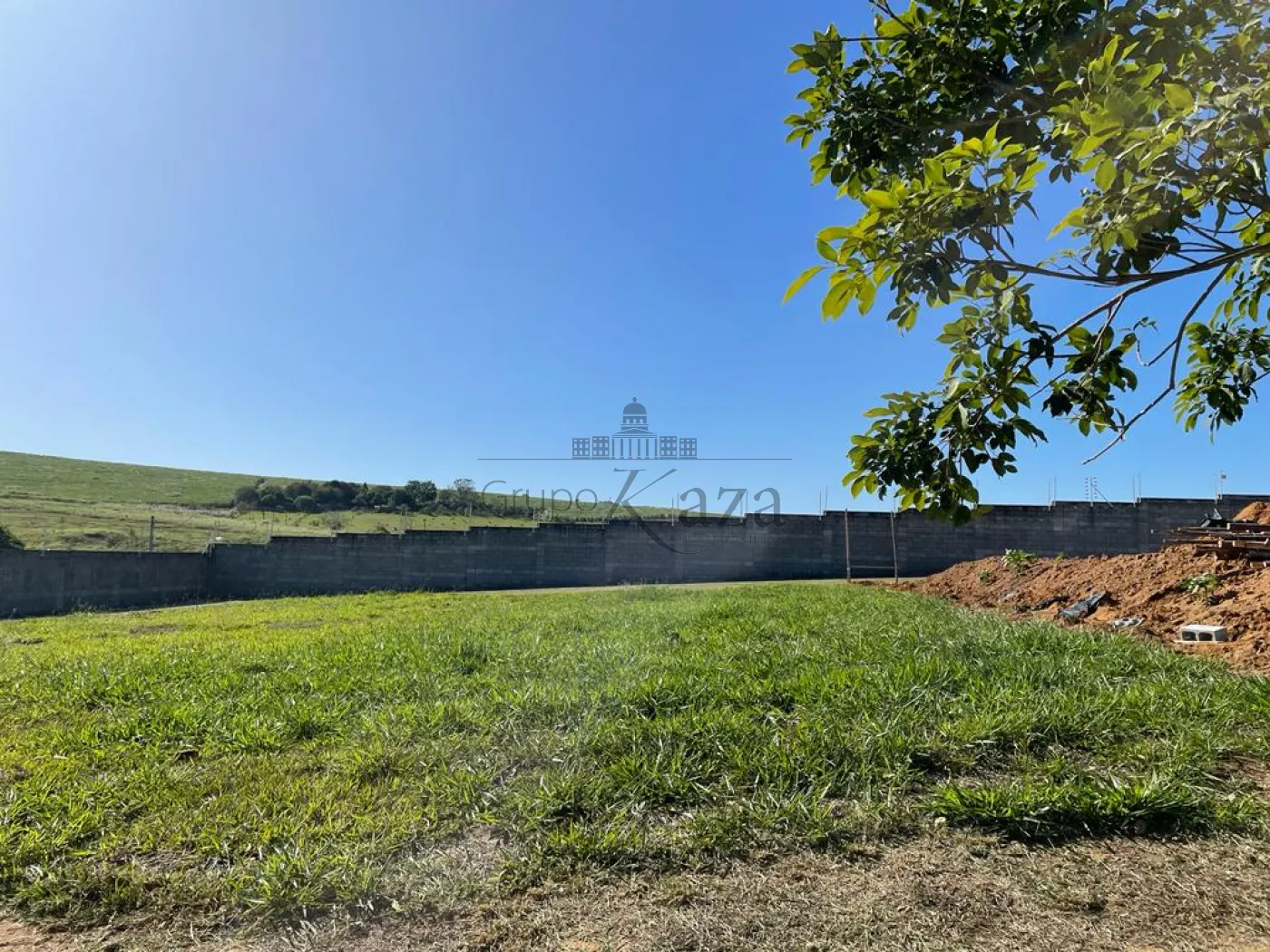 Foto 1 de Terreno Condomínio em Condomínio Residencial Ecopark Bourbon, Caçapava - imagem 1 Foto 1 de Terreno Condomínio em Condomínio Residencial Ecopark Bourbon, Caçapava - imagem 1