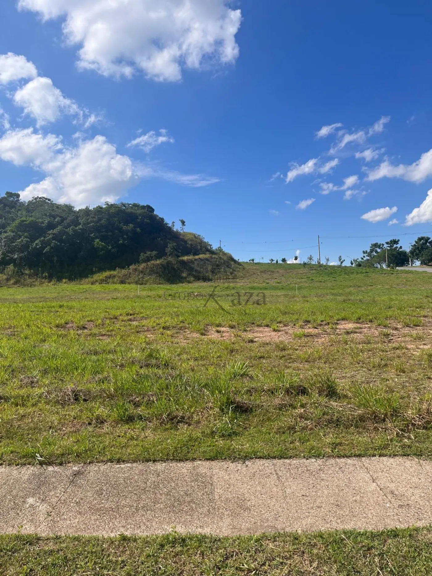 Foto 2 de Terreno Condomínio em Jardim Portugal, São José dos Campos - imagem 2 Foto 2 de Terreno Condomínio em Jardim Portugal, São José dos Campos - imagem 2