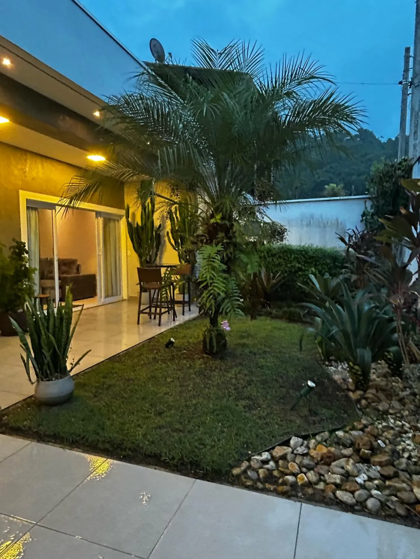 Foto 3 de Casa Casa de Vila em Jardim Califórnia, Caraguatatuba - imagem 3 Foto 3 de Casa Casa de Vila em Jardim Califórnia, Caraguatatuba - imagem 3