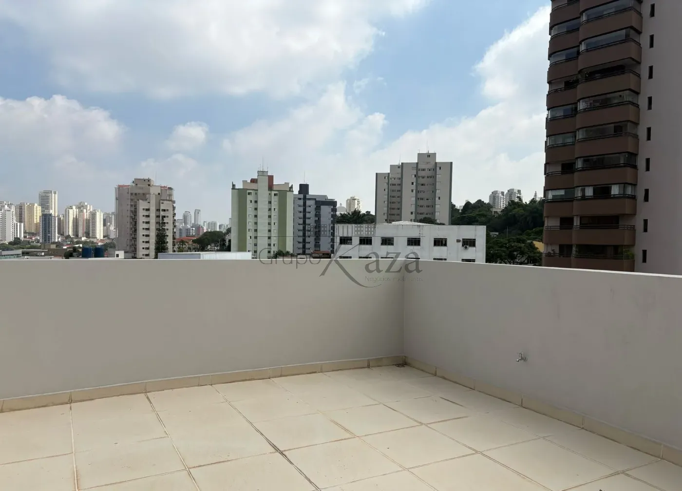 Foto 1 de Casa Sobrado em Saúde, São Paulo - imagem 1 Foto 1 de Casa Sobrado em Saúde, São Paulo - imagem 1