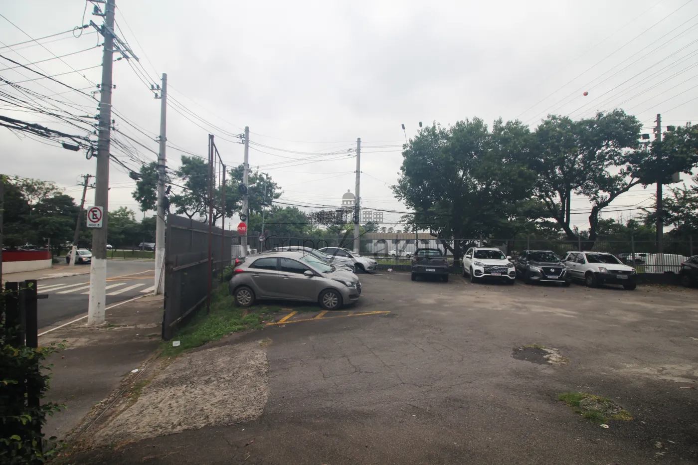 Foto 3 de Terreno Padrão em Alto de Pinheiros, São Paulo - imagem 3 Foto 3 de Terreno Padrão em Alto de Pinheiros, São Paulo - imagem 3