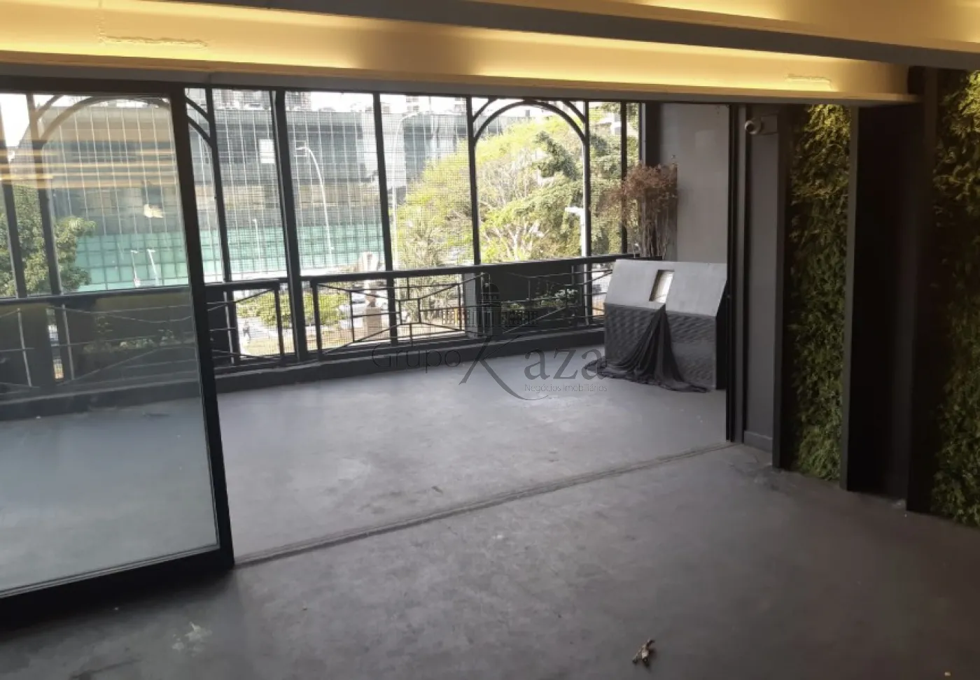 Foto 2 de Comercial Prédio em Jardim Paulistano, São Paulo - imagem 2 Foto 2 de Comercial Prédio em Jardim Paulistano, São Paulo - imagem 2