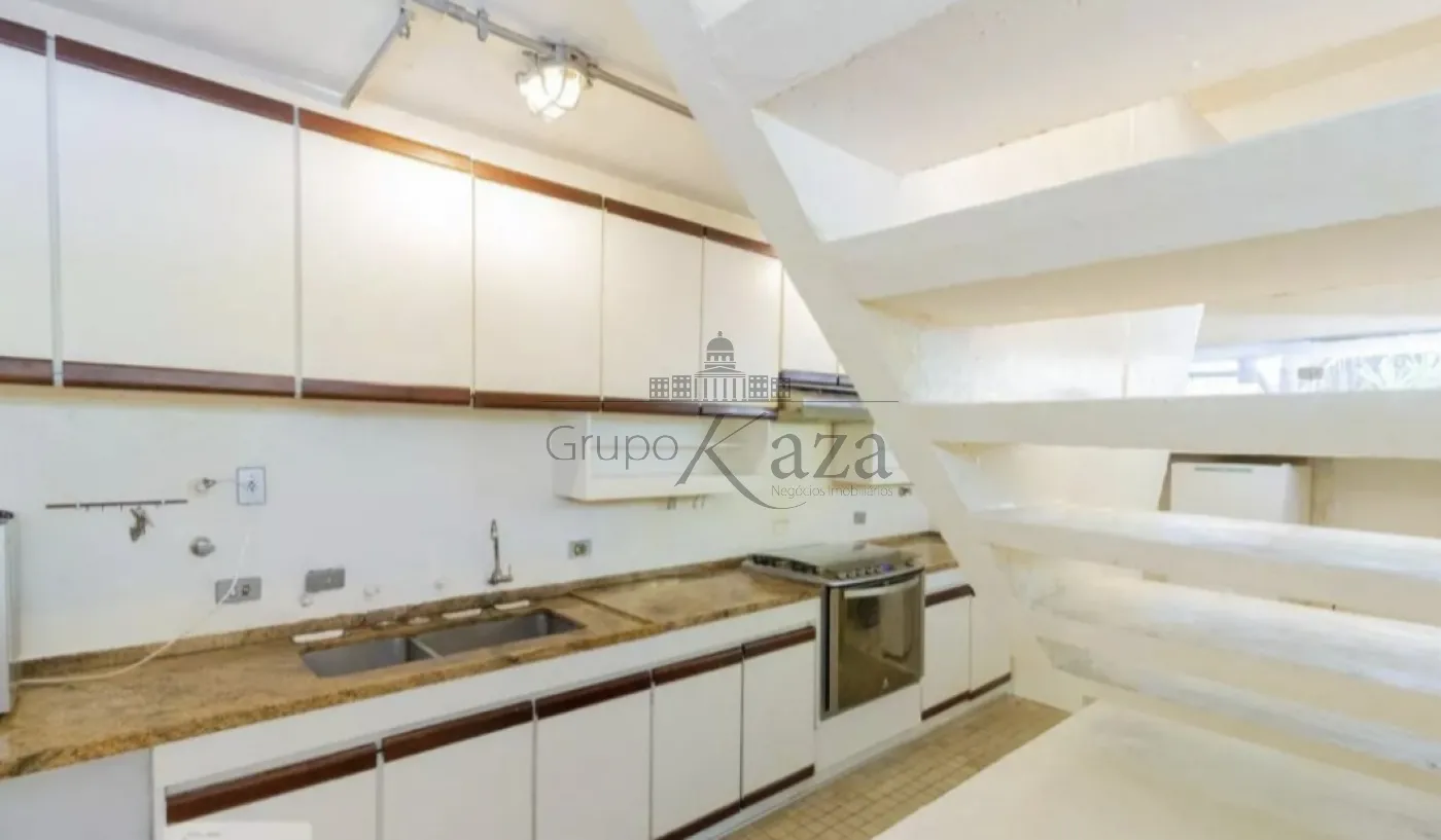 Foto 3 de Casa Sobrado em Chácara Santo Antônio, São Paulo - imagem 3 Foto 3 de Casa Sobrado em Chácara Santo Antônio, São Paulo - imagem 3