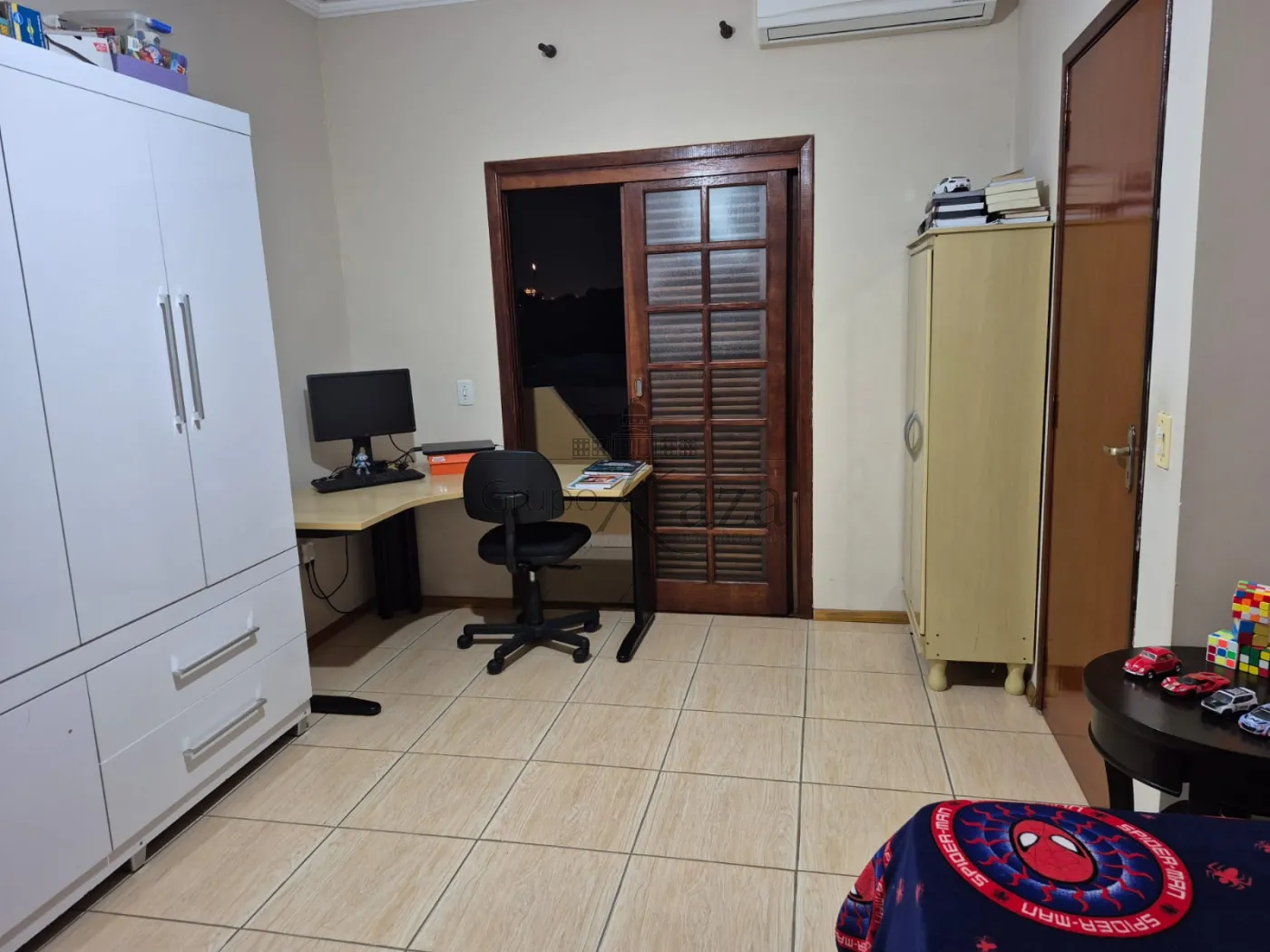 Foto 10 de Casa Condomínio em Jardim Uirá, São José dos Campos - imagem 10