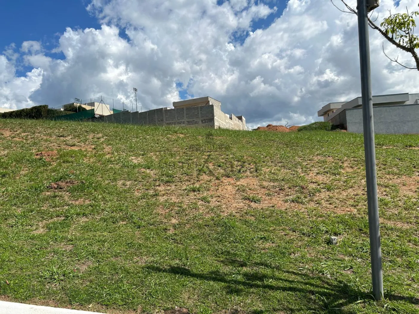 Foto 1 de Terreno Condomínio em Torrão de Ouro II, São José dos Campos - imagem 1 Foto 1 de Terreno Condomínio em Torrão de Ouro II, São José dos Campos - imagem 1