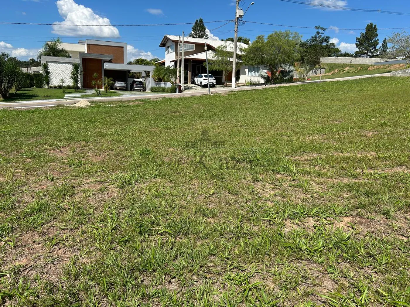 Foto 1 de Terreno Condomínio em Torrão de Ouro II, São José dos Campos - imagem 1 Foto 1 de Terreno Condomínio em Torrão de Ouro II, São José dos Campos - imagem 1