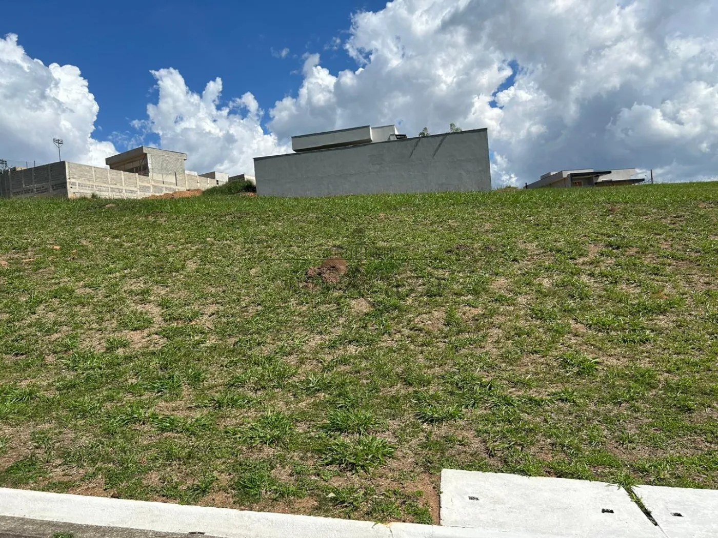 Foto 2 de Terreno Condomínio em Torrão de Ouro II, São José dos Campos - imagem 2 Foto 2 de Terreno Condomínio em Torrão de Ouro II, São José dos Campos - imagem 2