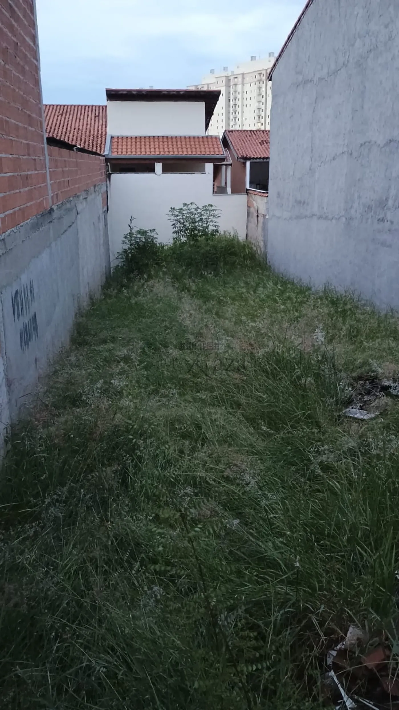 Foto 2 de Terreno Padrão em Parque Residencial Flamboyant, São José dos Campos - imagem 2 Foto 2 de Terreno Padrão em Parque Residencial Flamboyant, São José dos Campos - imagem 2