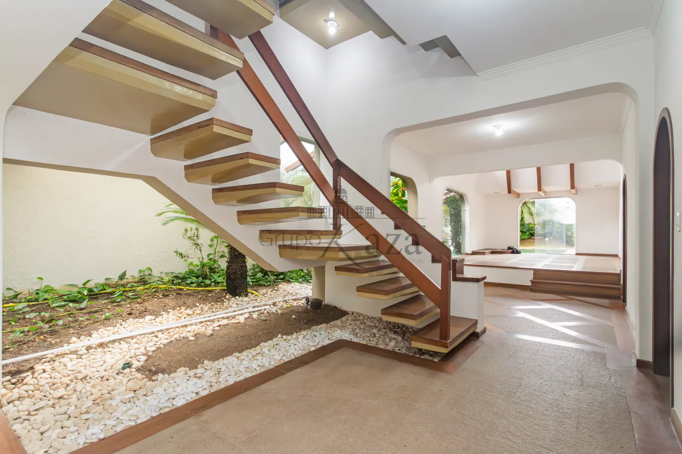 Foto 3 de Casa Padrão em Alto de Pinheiros, São Paulo - imagem 3 Foto 3 de Casa Padrão em Alto de Pinheiros, São Paulo - imagem 3