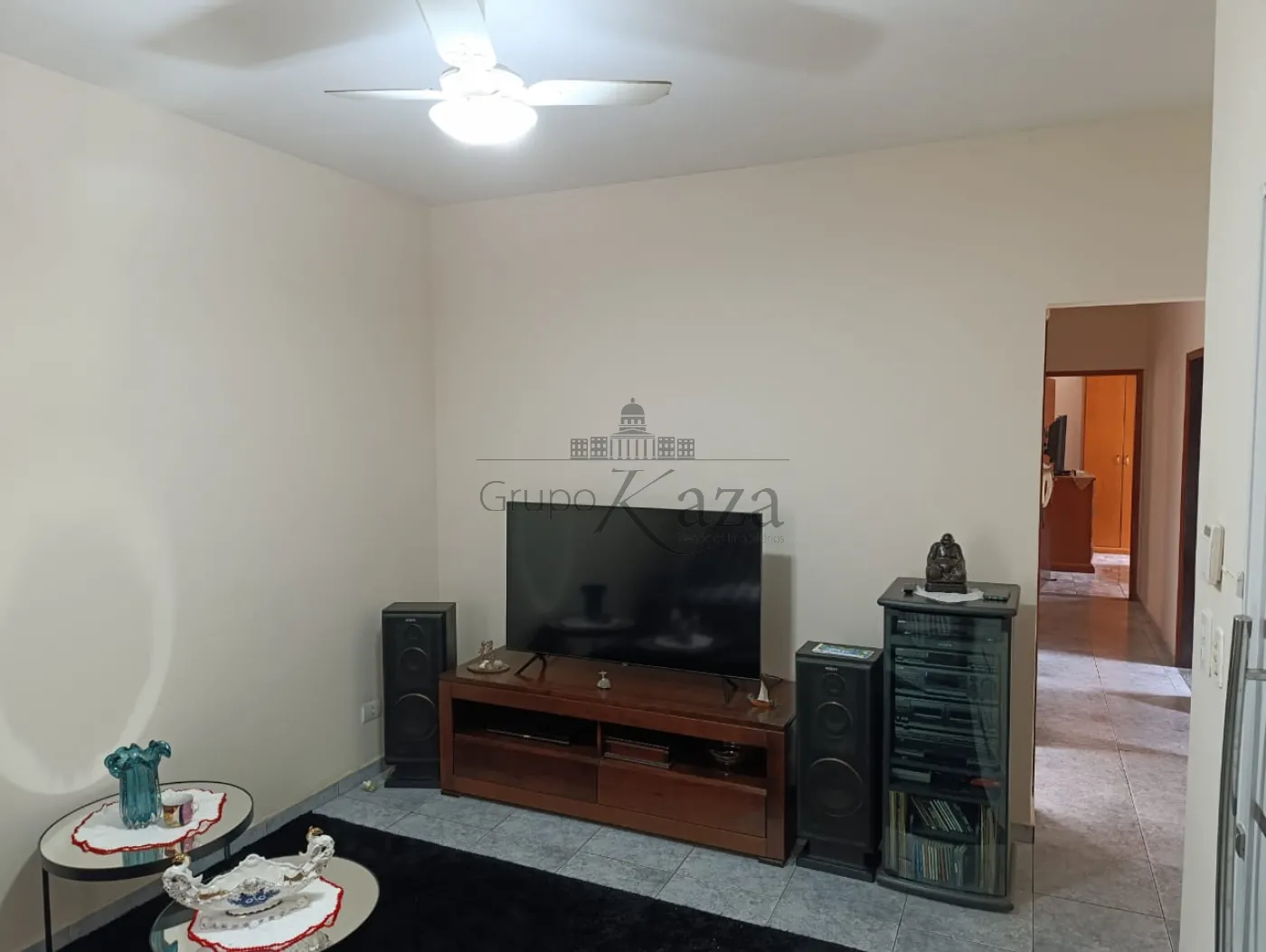 Foto 2 de Casa Padrão em Jardim Santa Maria, Jacareí - imagem 2 Foto 2 de Casa Padrão em Jardim Santa Maria, Jacareí - imagem 2