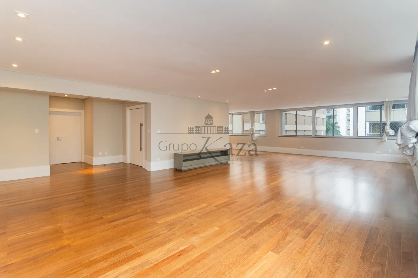 Foto 3 de Apartamento Padrão em Jardim América, São Paulo - imagem 3