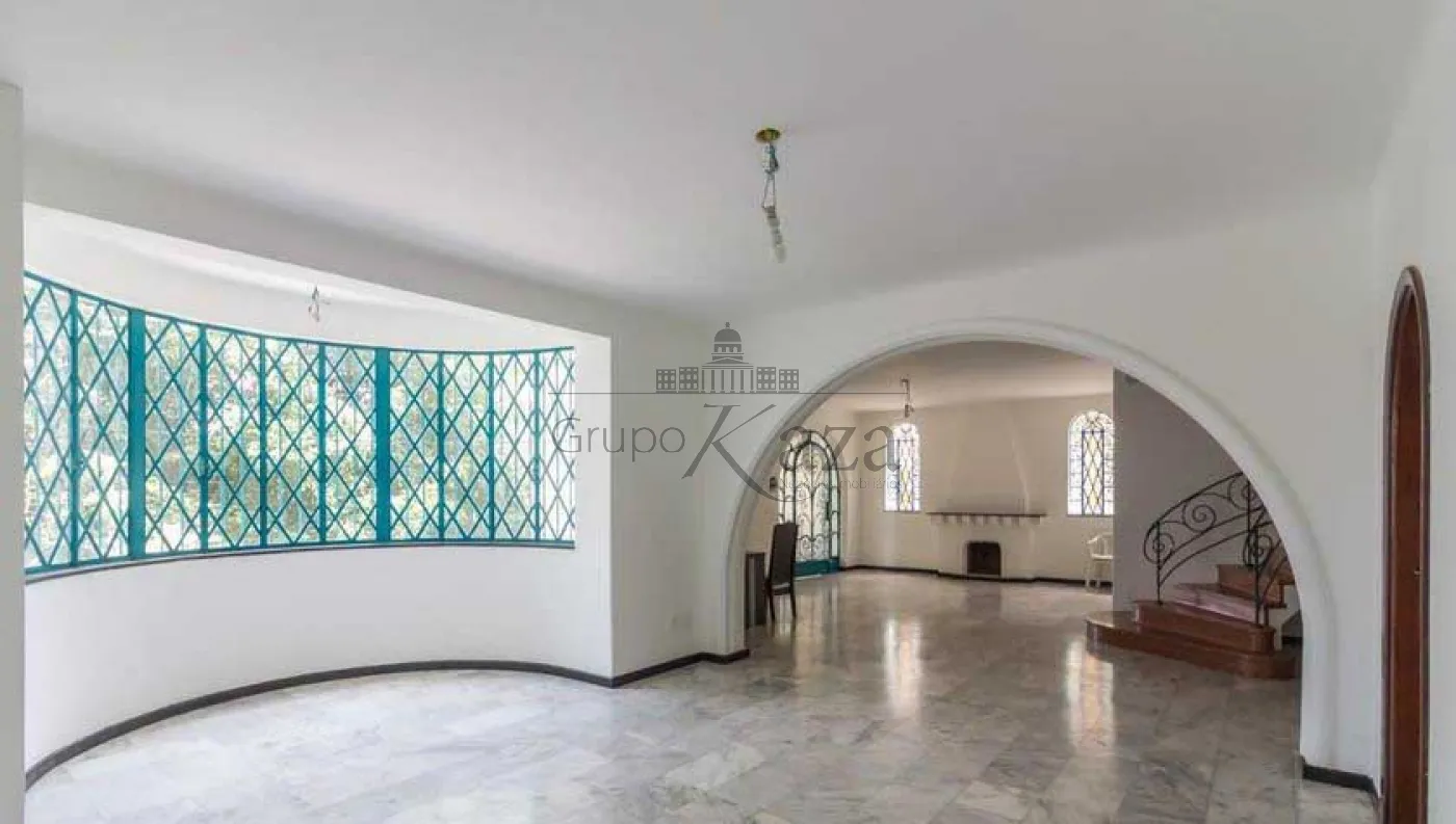 Foto 1 de Comercial Casa em Pacaembu, São Paulo - imagem 1 Foto 1 de Comercial Casa em Pacaembu, São Paulo - imagem 1