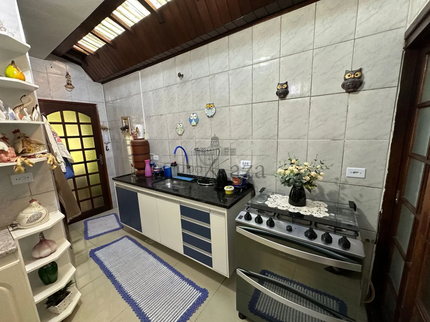 Foto 11 de Casa Padrão em Jardim Ismênia, São José dos Campos - imagem 11