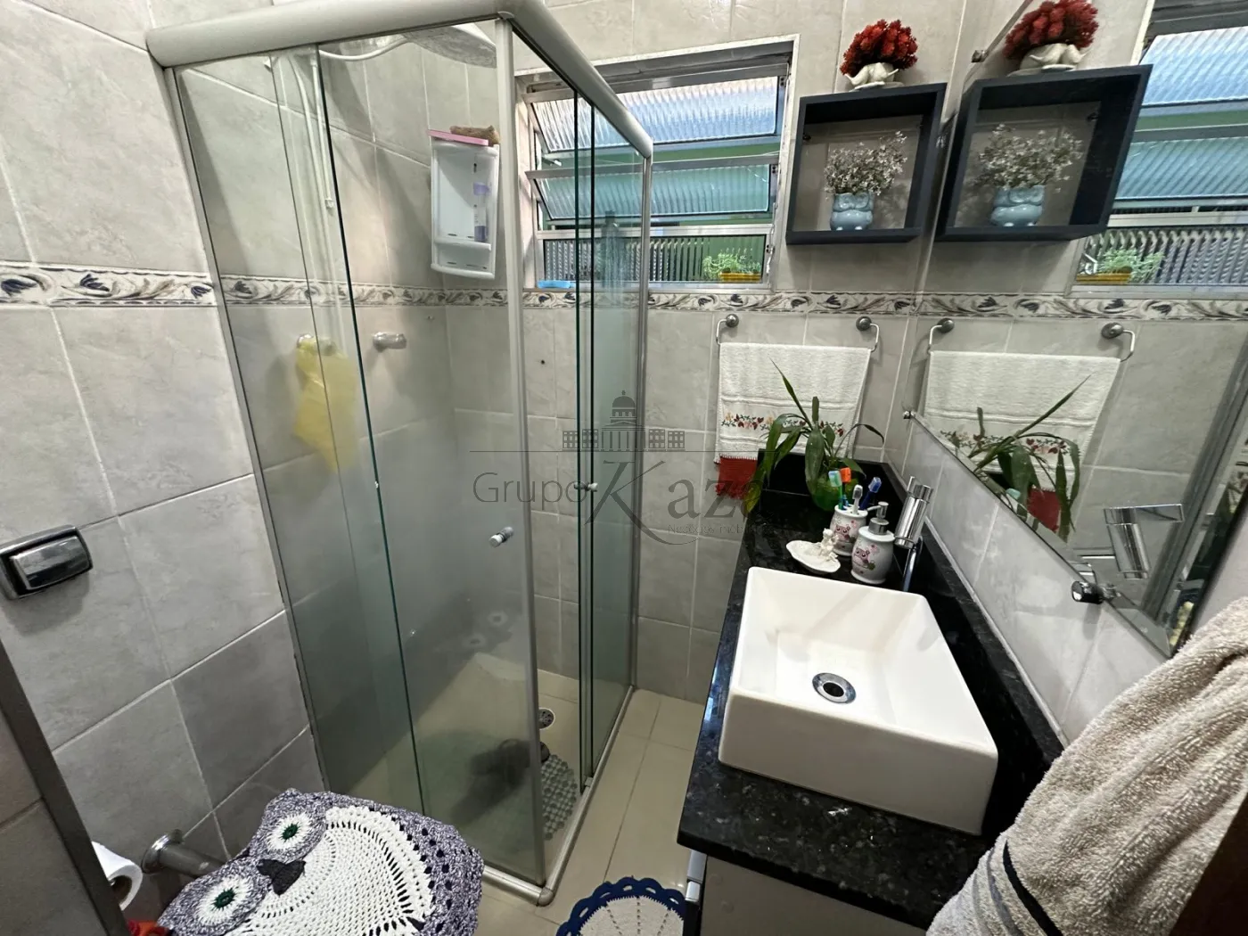 Foto 13 de Casa Padrão em Jardim Ismênia, São José dos Campos - imagem 13